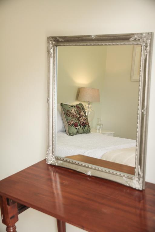 Olive Manor Guest House Ньюкасл Екстер'єр фото